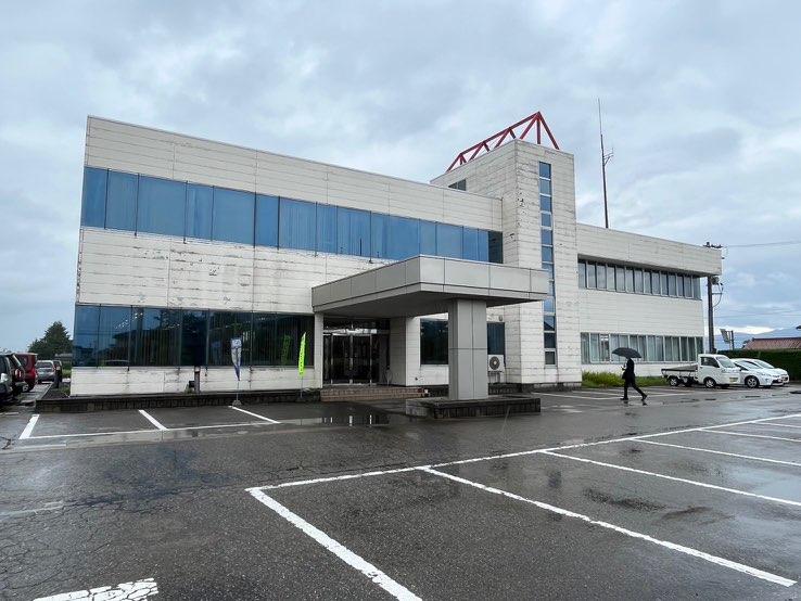 外壁板金カバー工法工事 施工前2