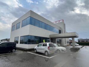 白い建物